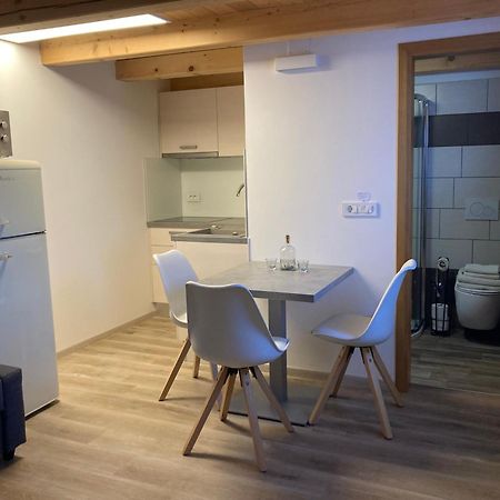 Apartma Hiska Dobravlje Eksteriør billede