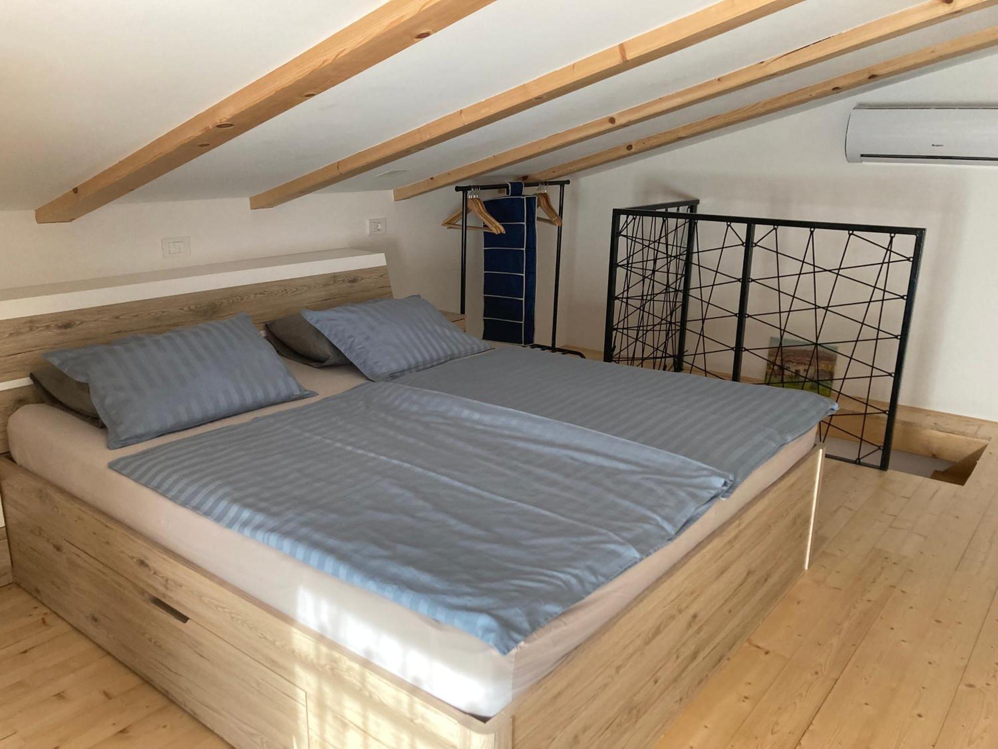 Apartma Hiska Dobravlje Eksteriør billede